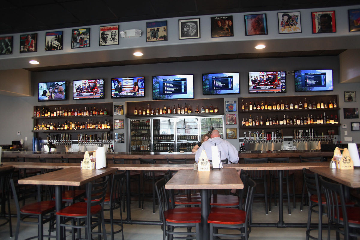 Doc's Smokehouse and Craft Bar